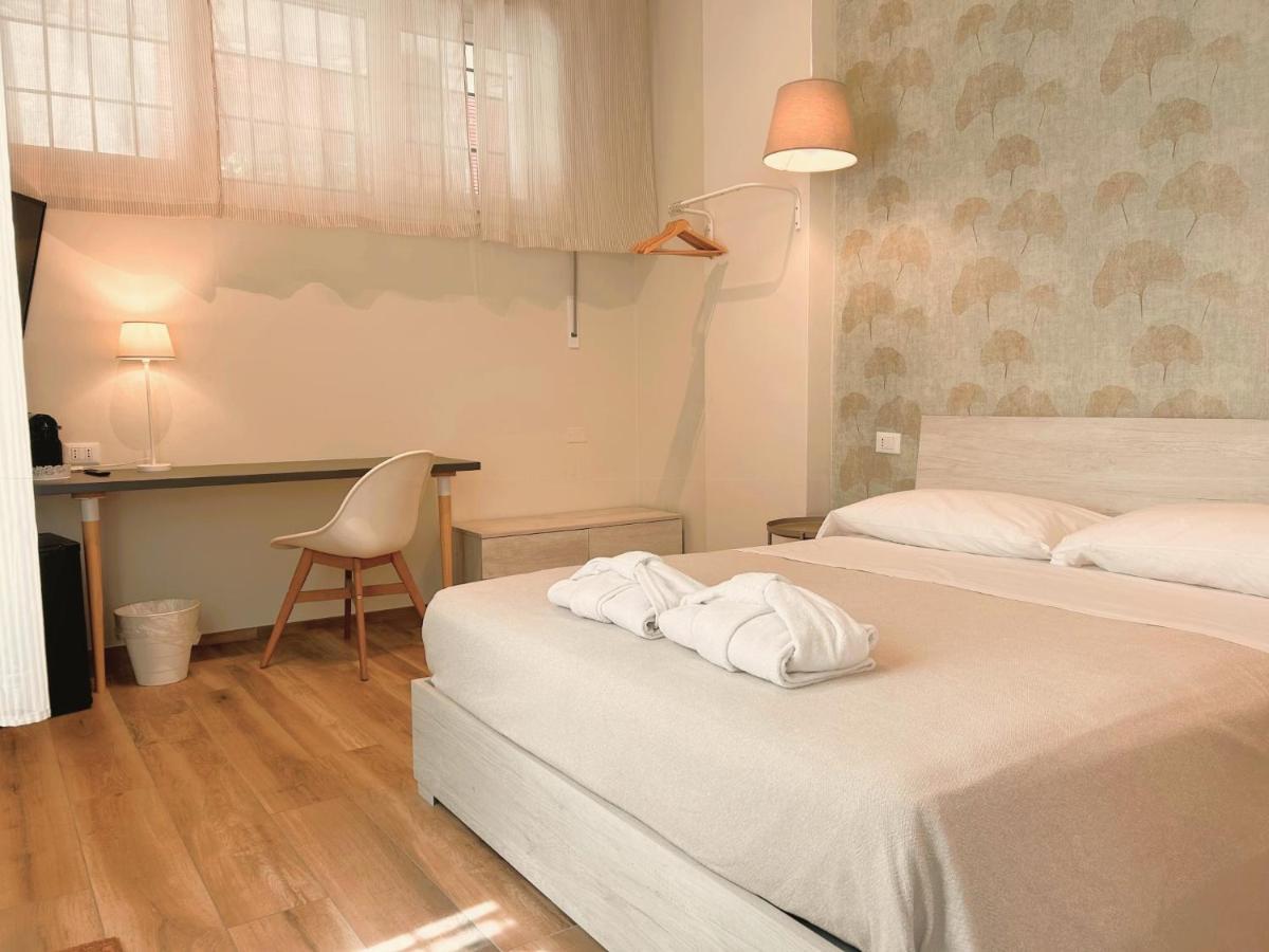 Bed In Bo San Carlo Hotel Болоня Екстериор снимка